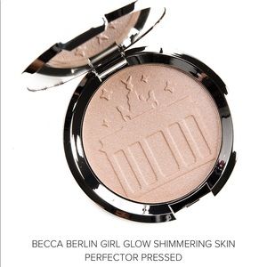 Becca Berlin Girl Glow limited edition highlighter